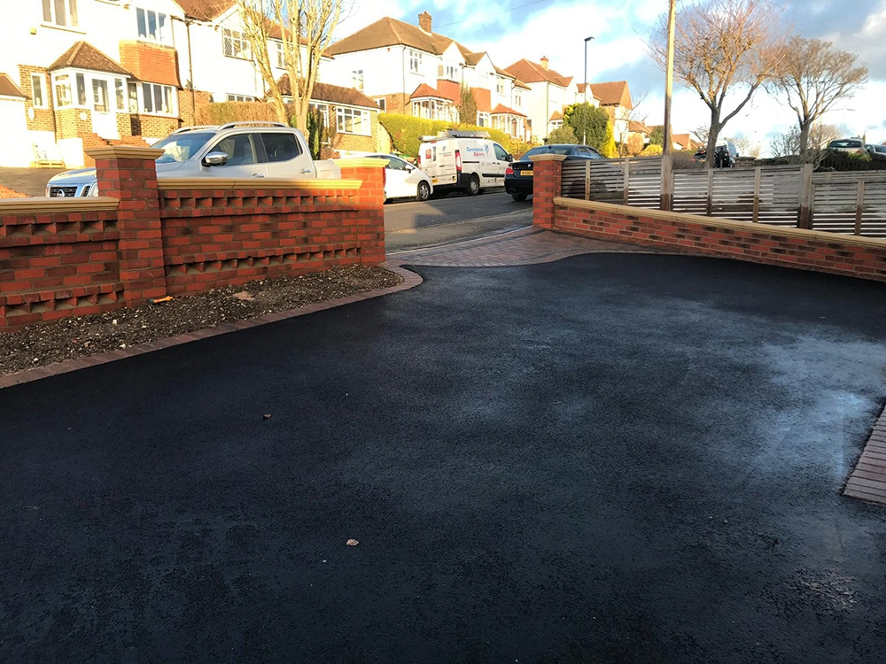 New tarmac driveway with block paving apron completed in Chislehurst